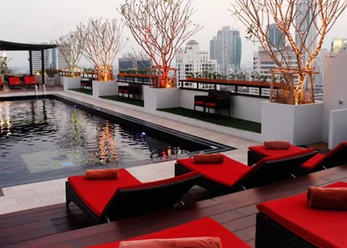 Furama Silom Hotel 4*