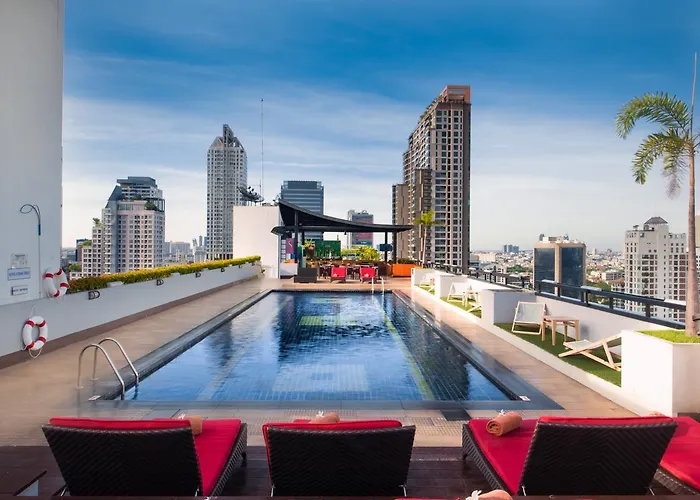 Hotel Furama Silom 4*