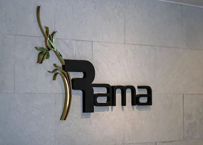 Furama Silom Hotel 4*